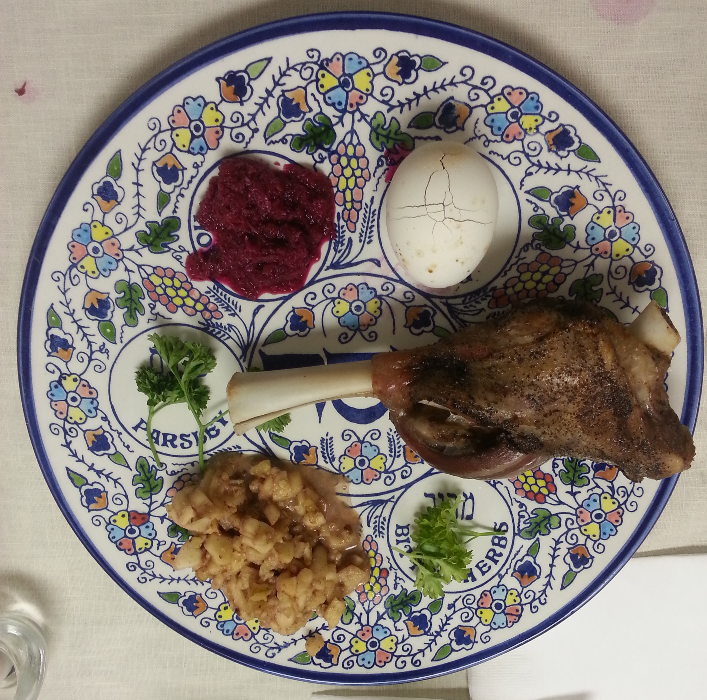 Filled seder plate
